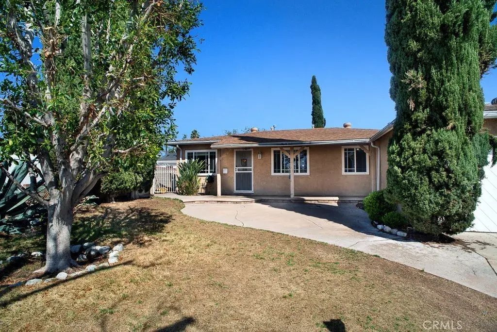 8320 Bardwell Ave., Panorama City