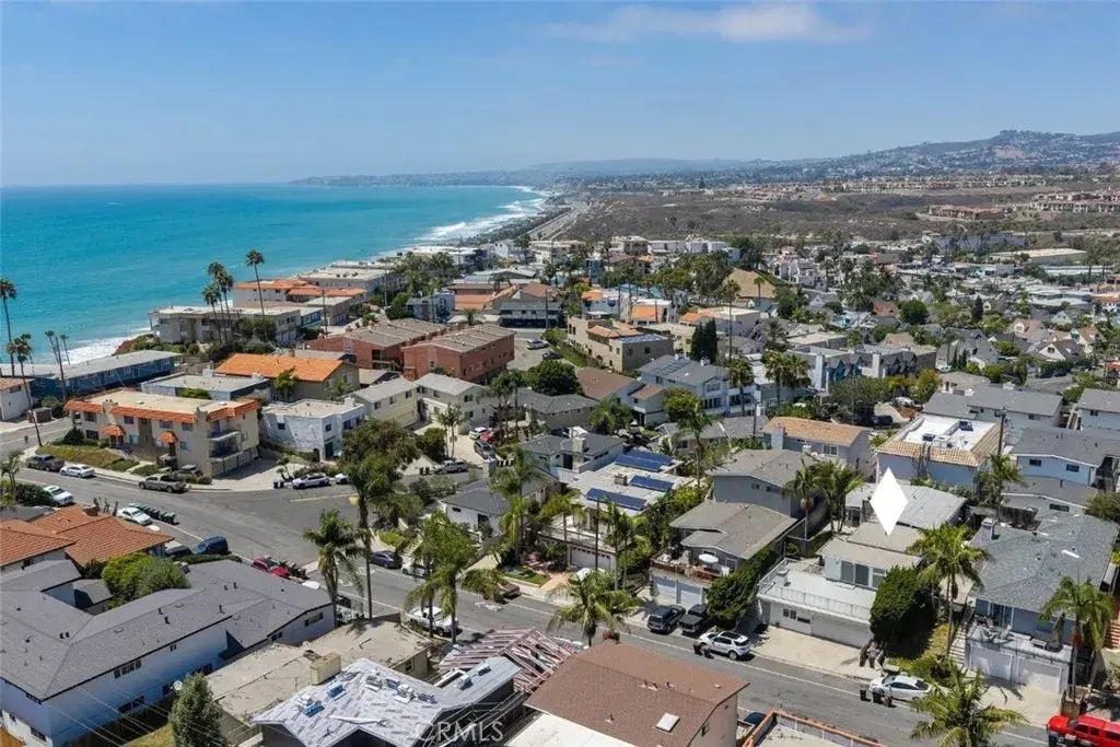 228 Avenida Pelayo, San Clemente