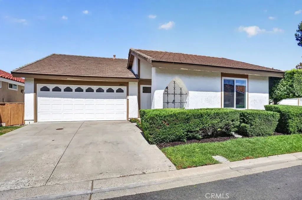 24056 Calendula, Mission Viejo