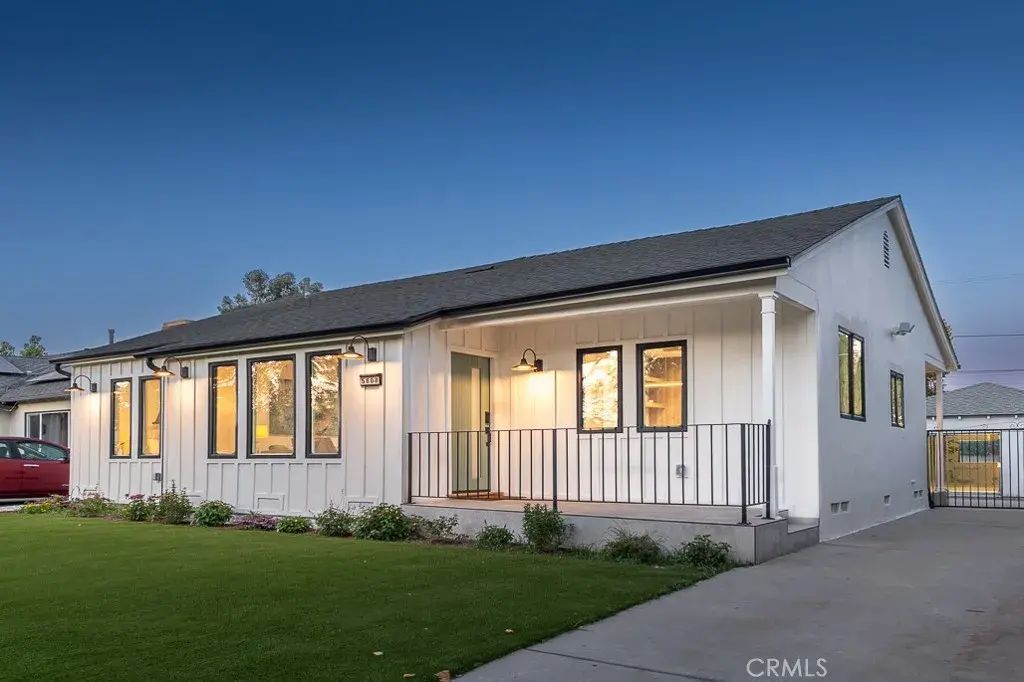 5808 Irvine Avenue, North Hollywood