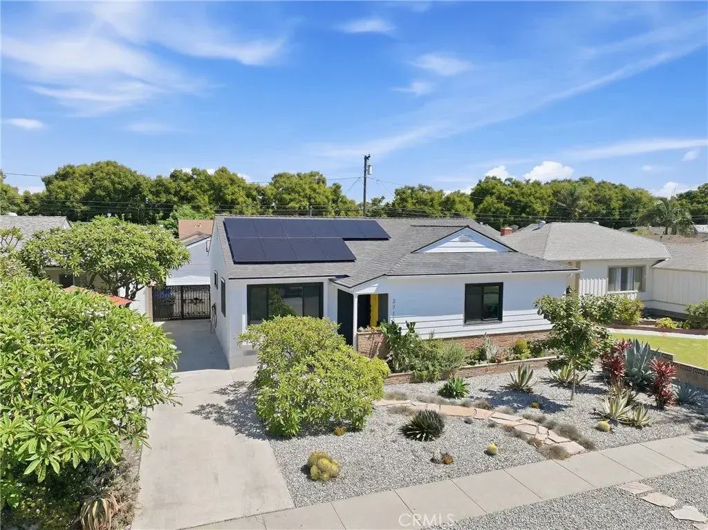 3716 Nipomo, Long Beach