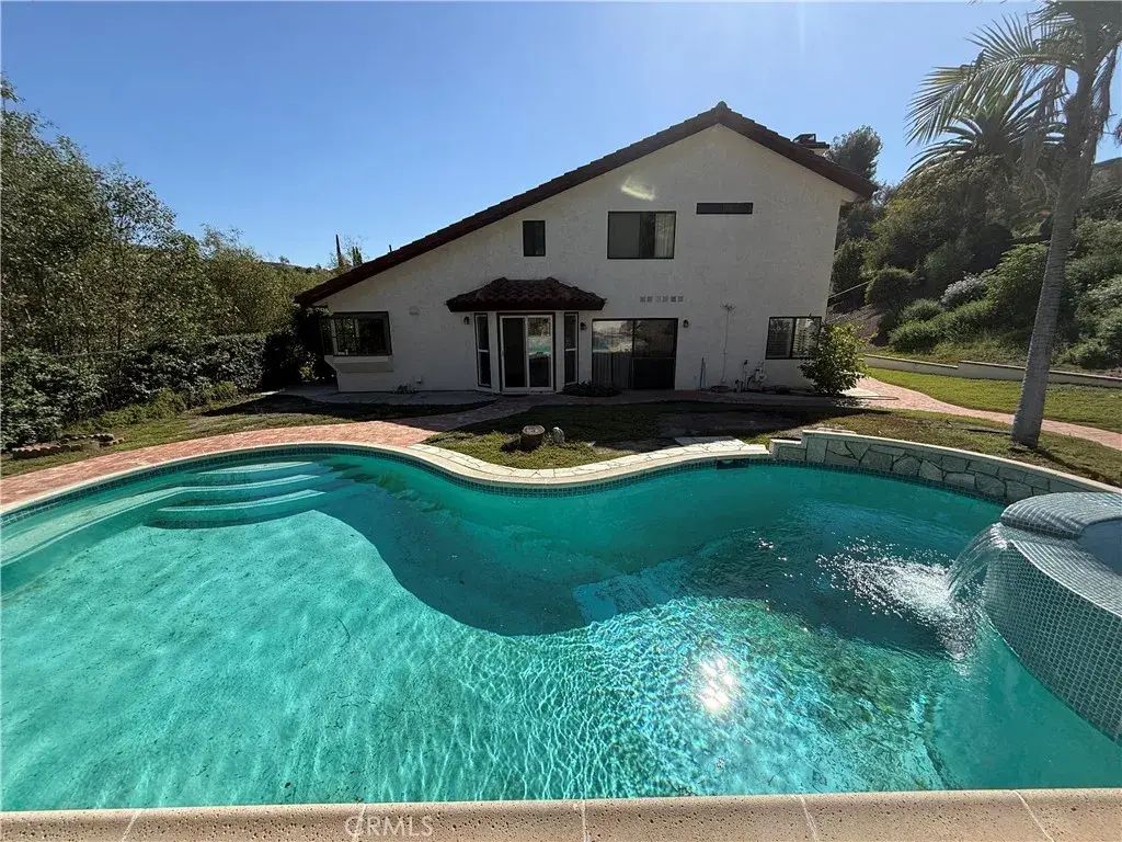 49 Westbrook, Pomona