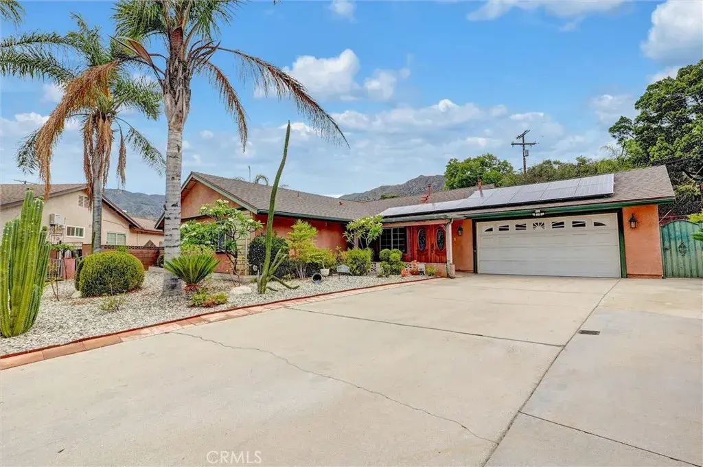 13905 Rex, Sylmar