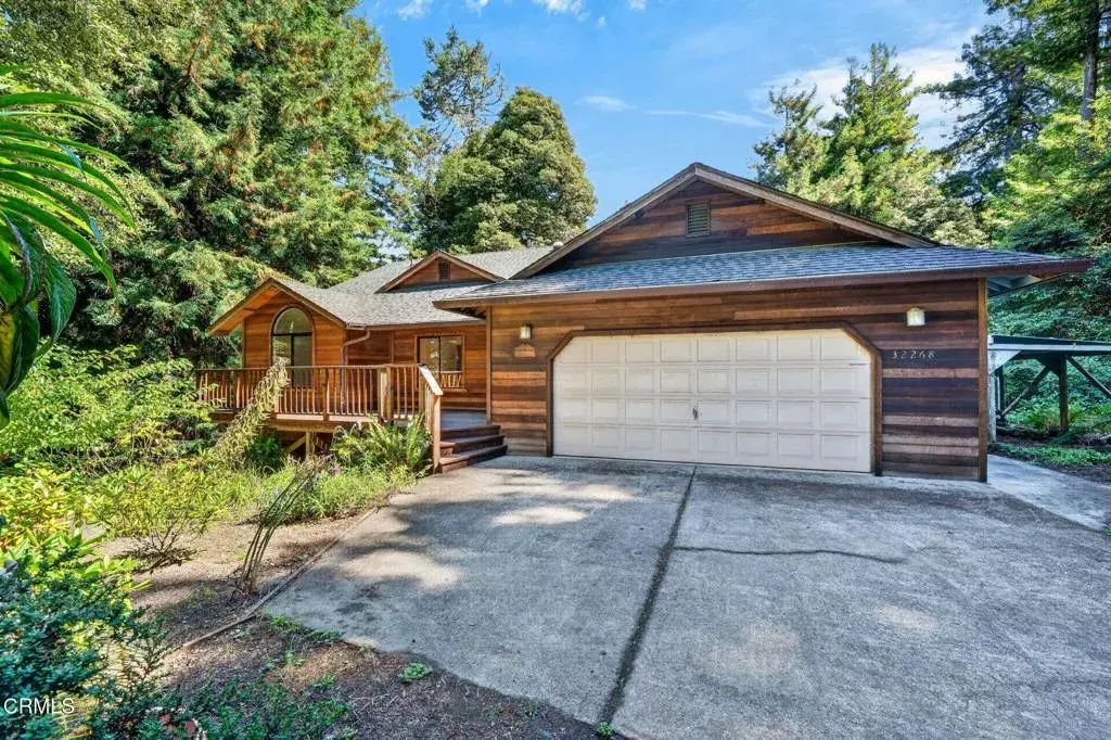 32268 Forest Lane, Fort Bragg