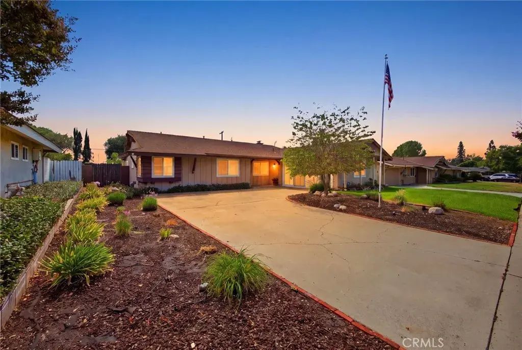 610 Ridgefield Drive, Claremont