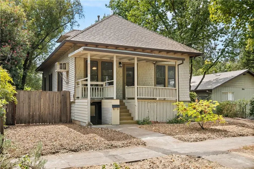 1926 Broadway, Chico