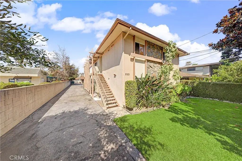 2521 S 6th, Arcadia