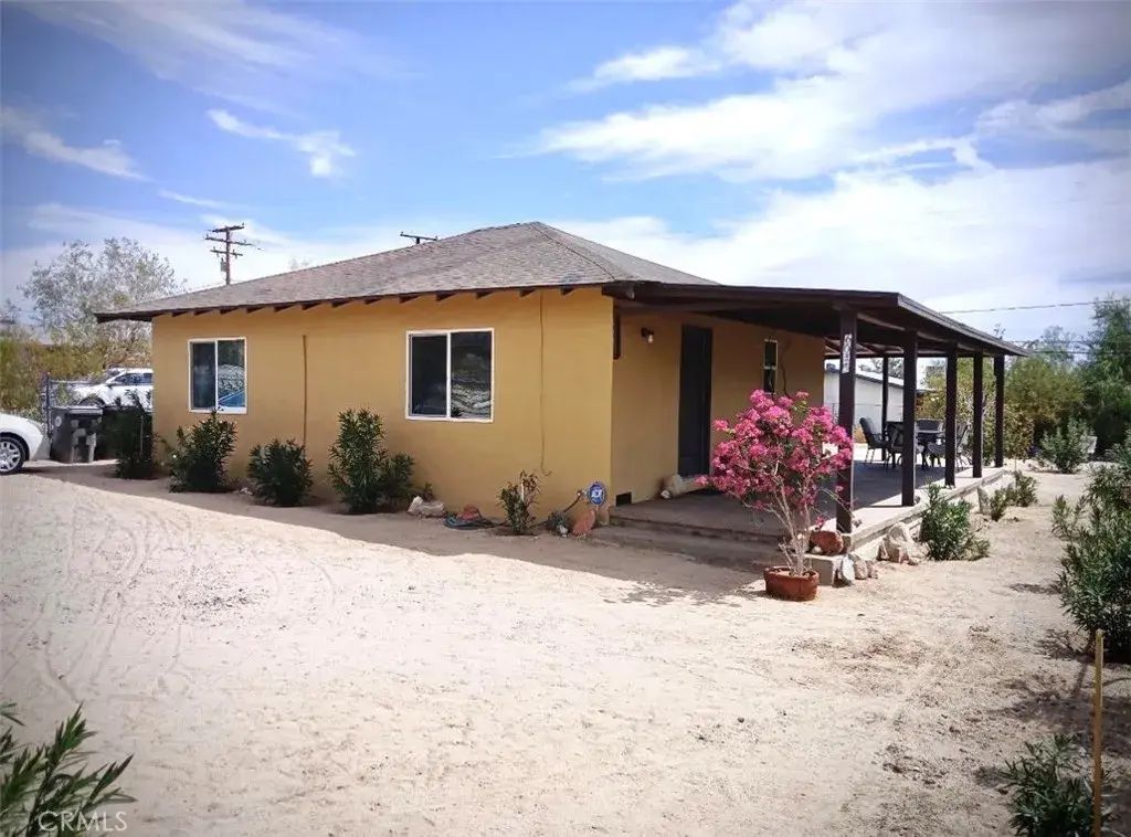 6045 Cahuilla, 29 Palms