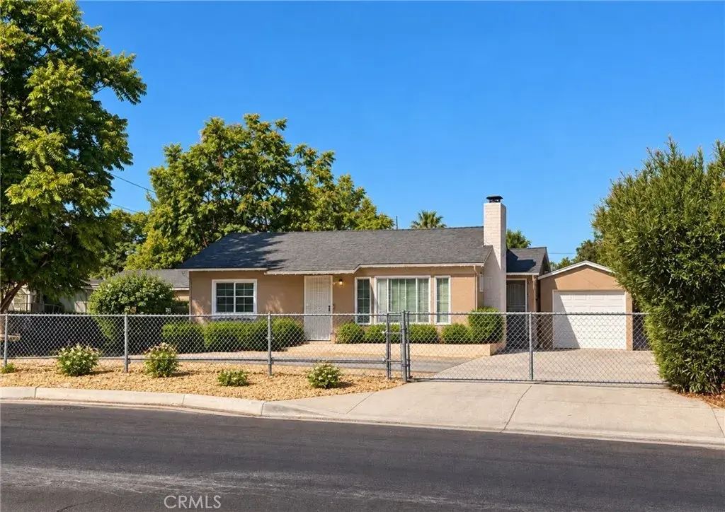 255 N Yale, Hemet