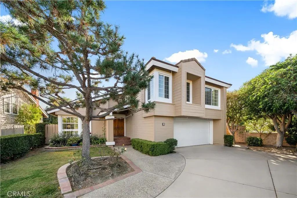 41 Hermosa, Irvine