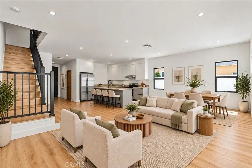 5751 Vista Del Monte, Sherman Oaks