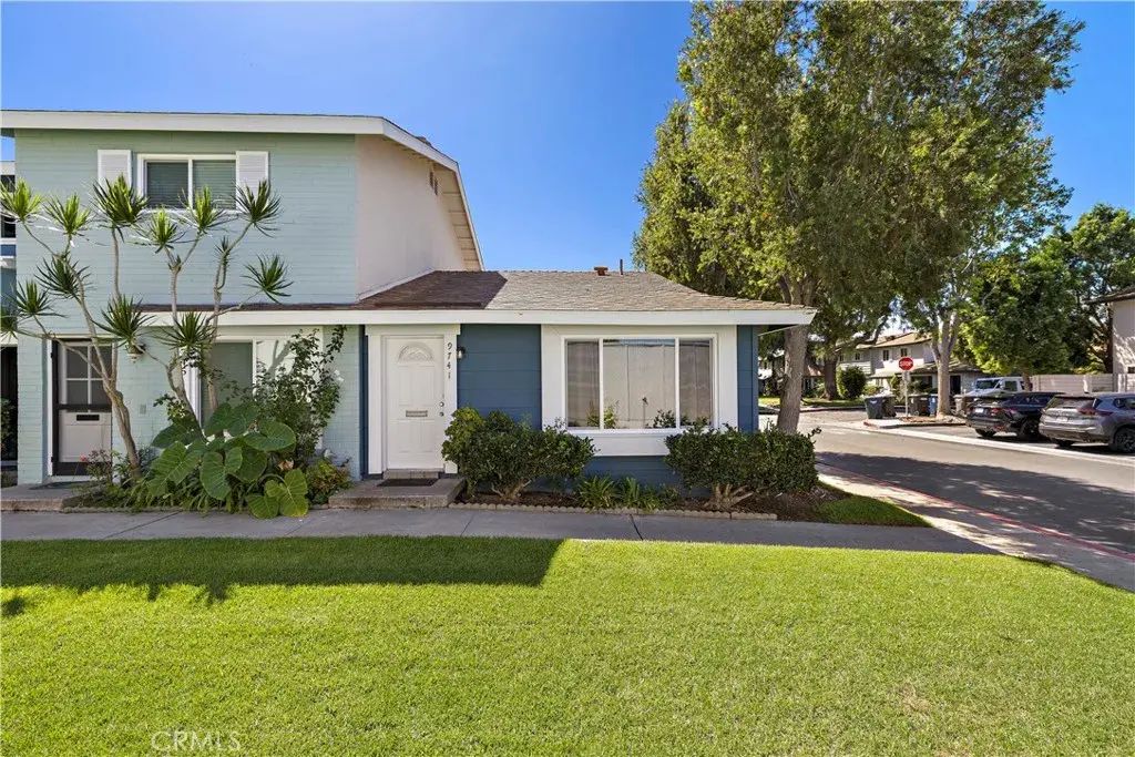 9741 Cornwall Drive, Huntington Beach