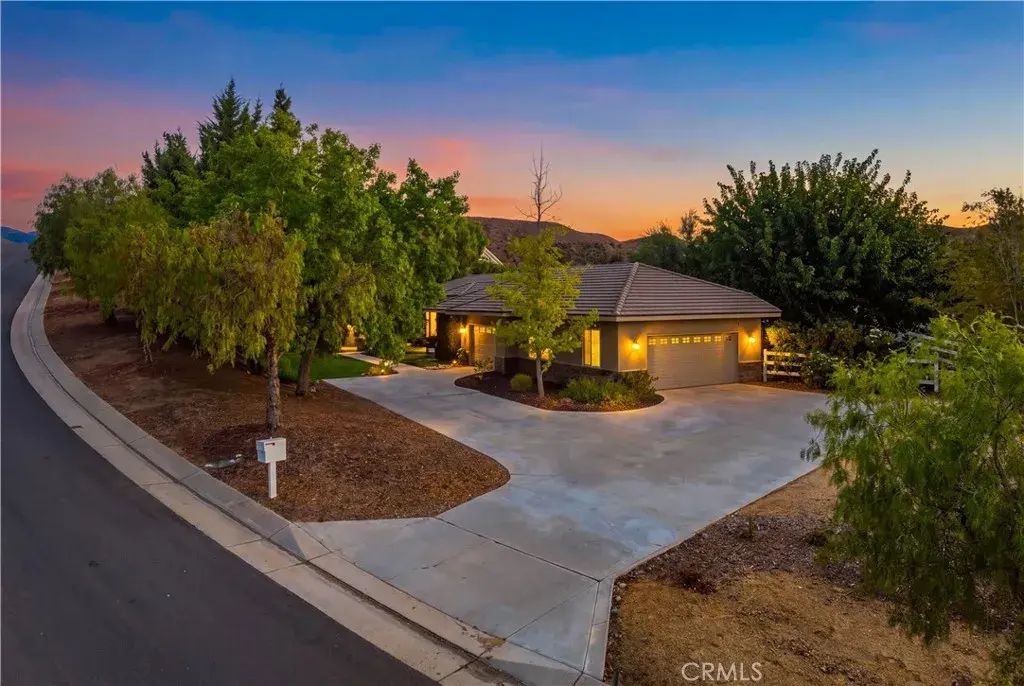 32235 Camino Canyon, Acton