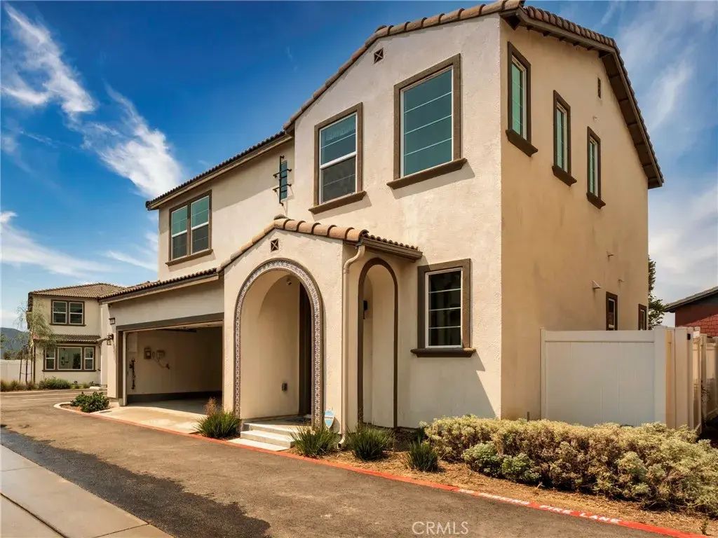40467 Birchfield, Temecula