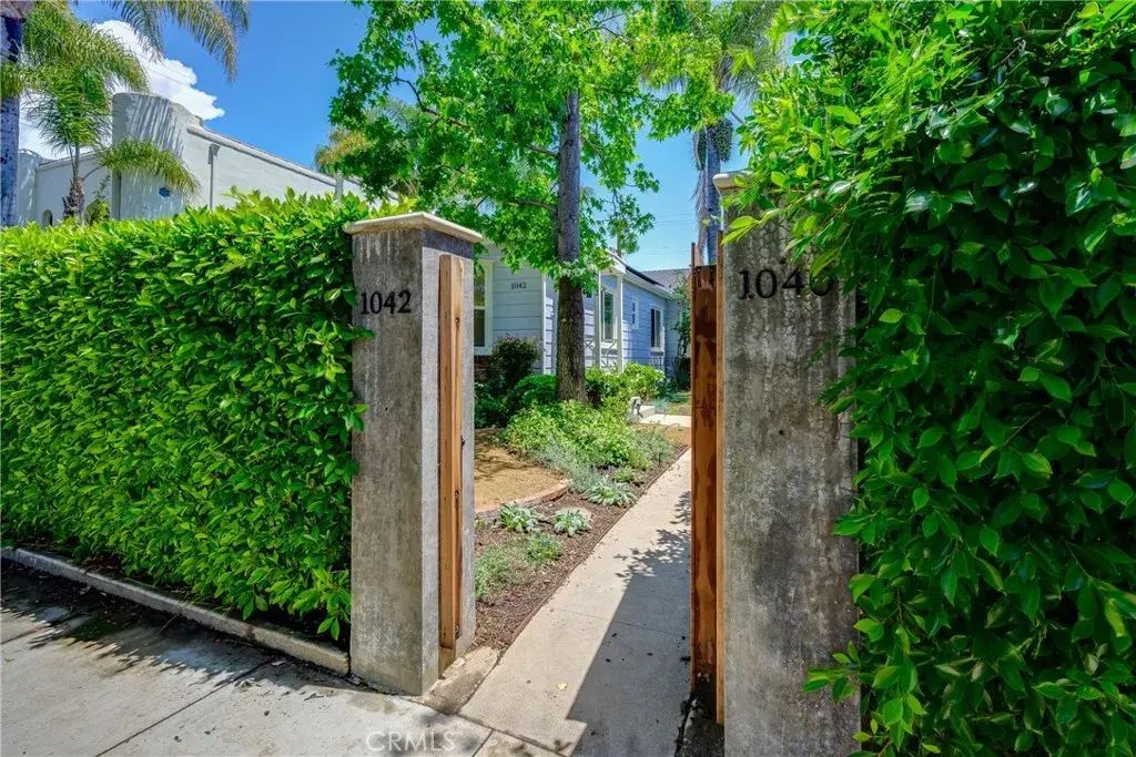 1040 Havenhurst Drive B, Los Angeles