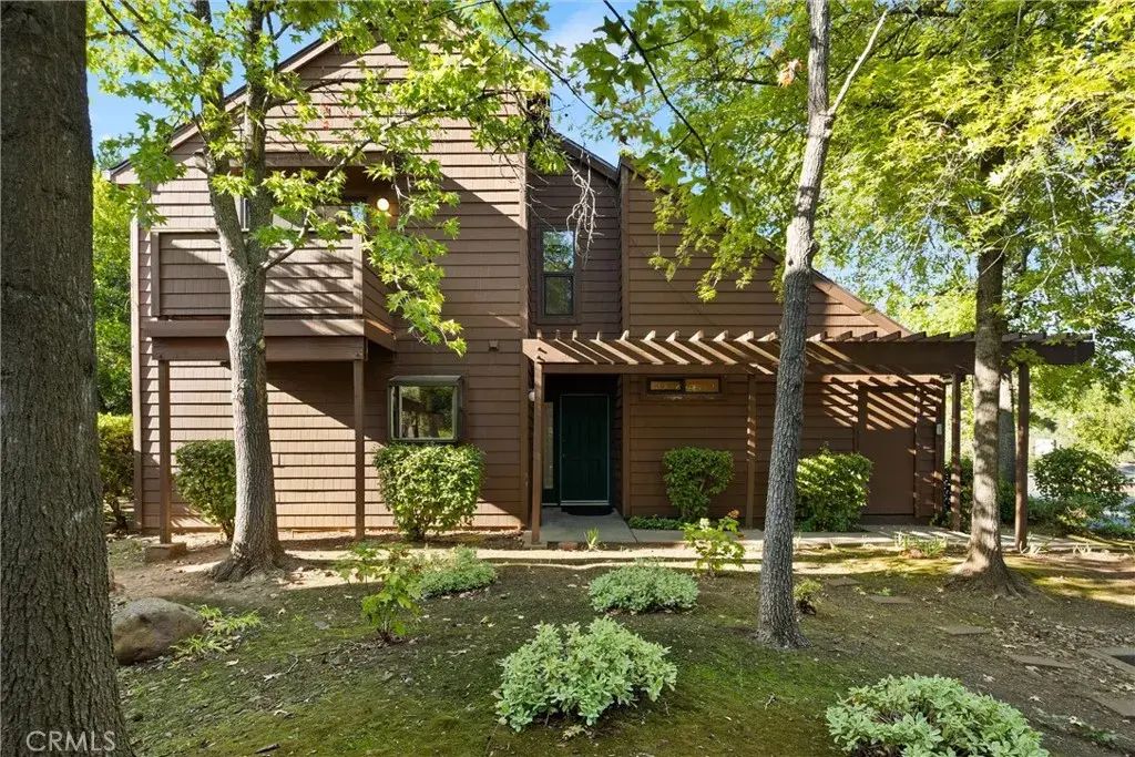 2946 Pennyroyal, Chico