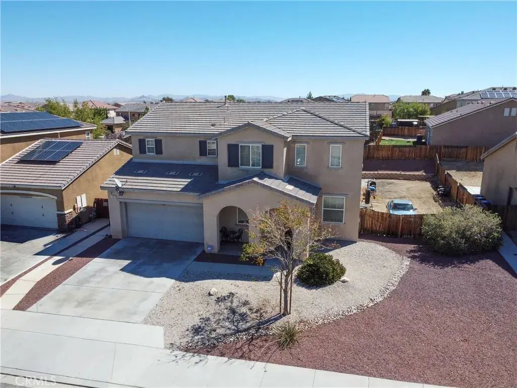 15083 Brucite, Victorville