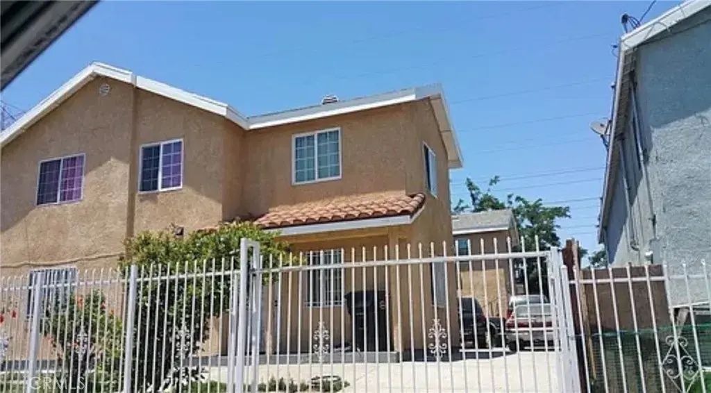 1755 E 92nd Street, Los Angeles