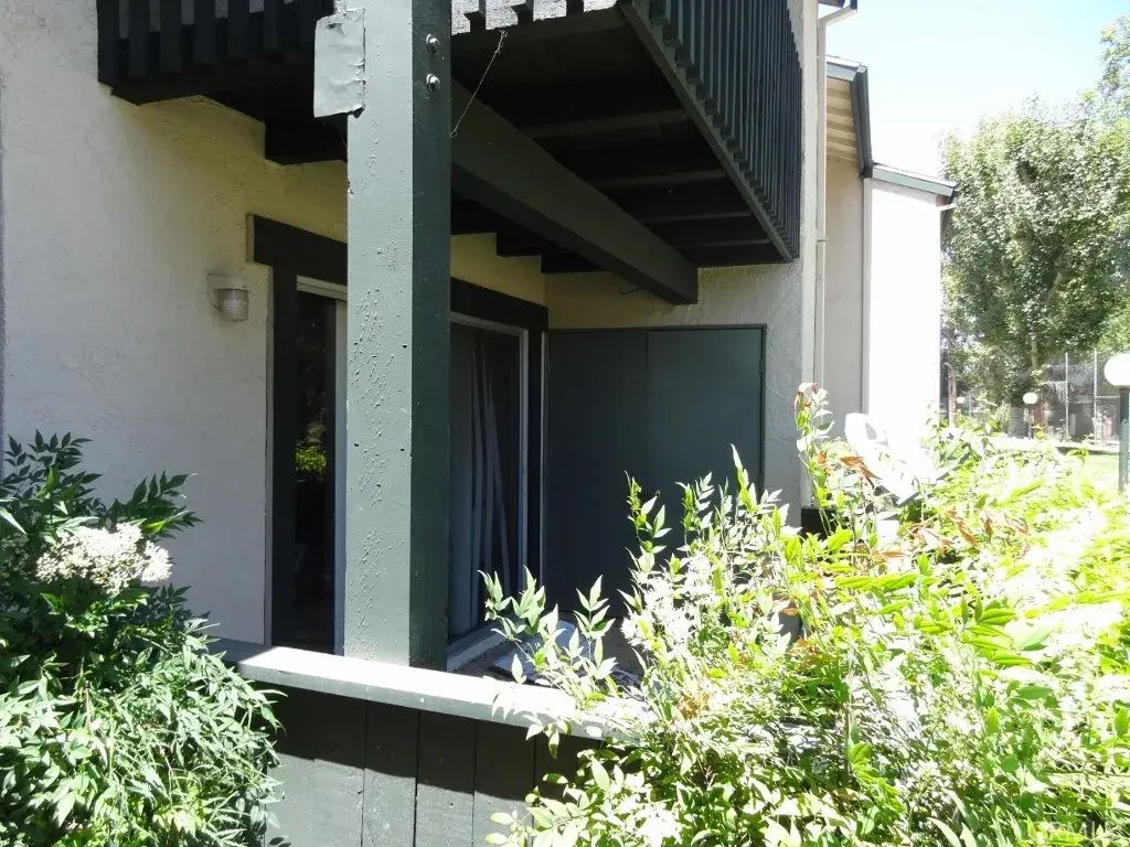23256 Orange Avenue 3, Lake Forest