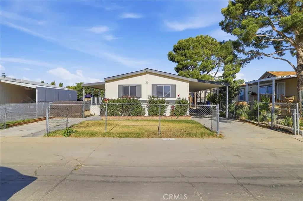 45465 25th East 93, Lancaster