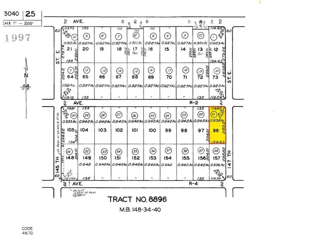 Ave R-2 Cor 147th Ste, Sun Village