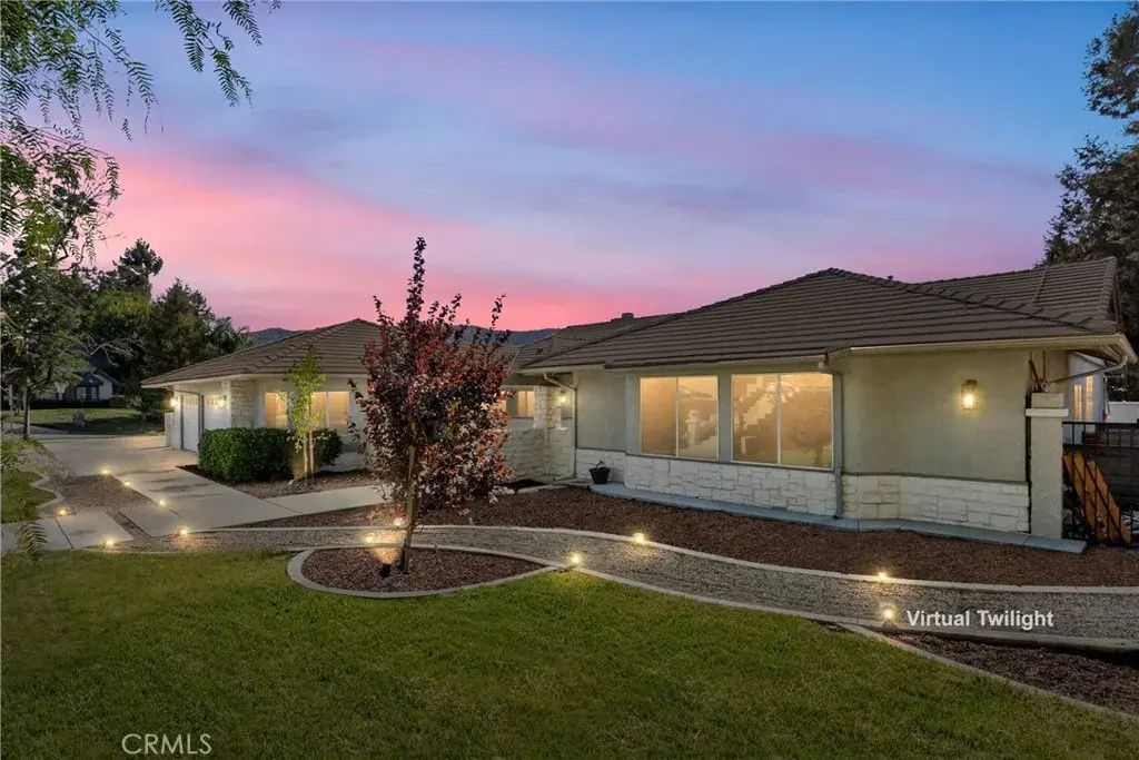 13582 Oak Hill Court, Yucaipa