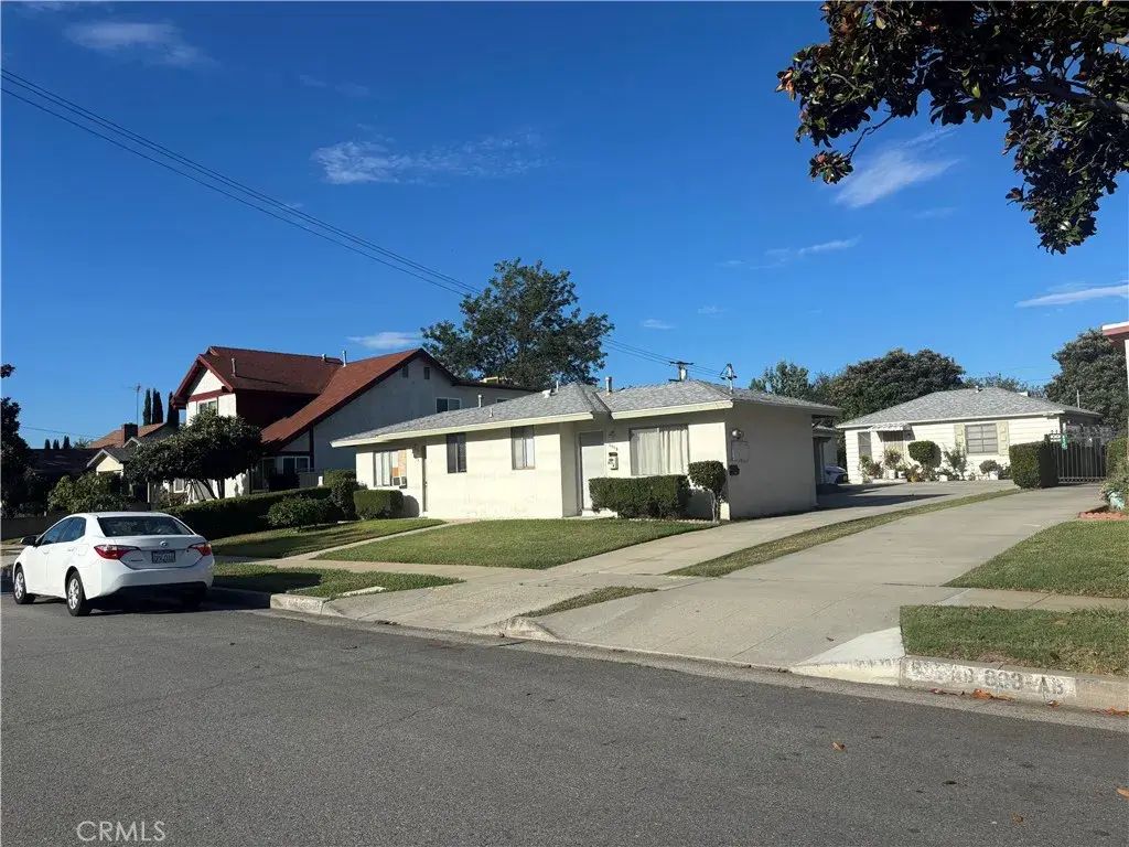 805 S 8th Street B, Alhambra