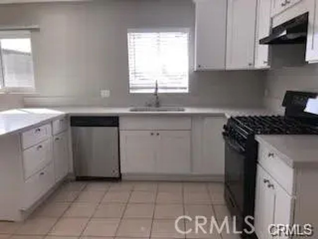 6631 Kingman Avenue 4, Buena Park