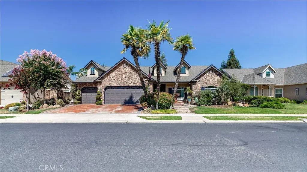 197 Moody, Clovis