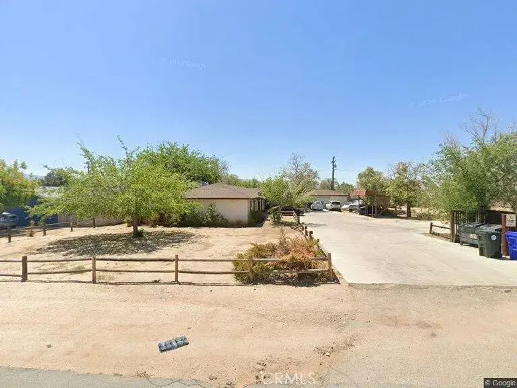 21005 Little Beaver, Apple Valley