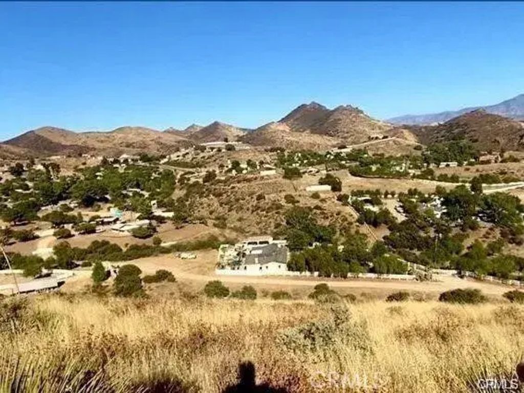 32600 Willow, Agua Dulce