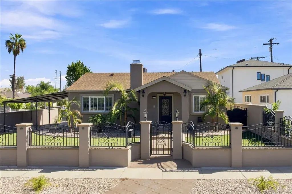 12730 Lorne, North Hollywood