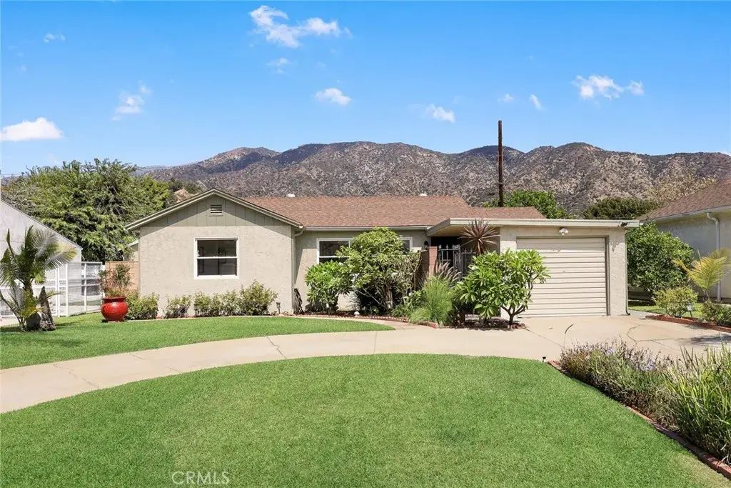 2341 Bashor Street, Duarte