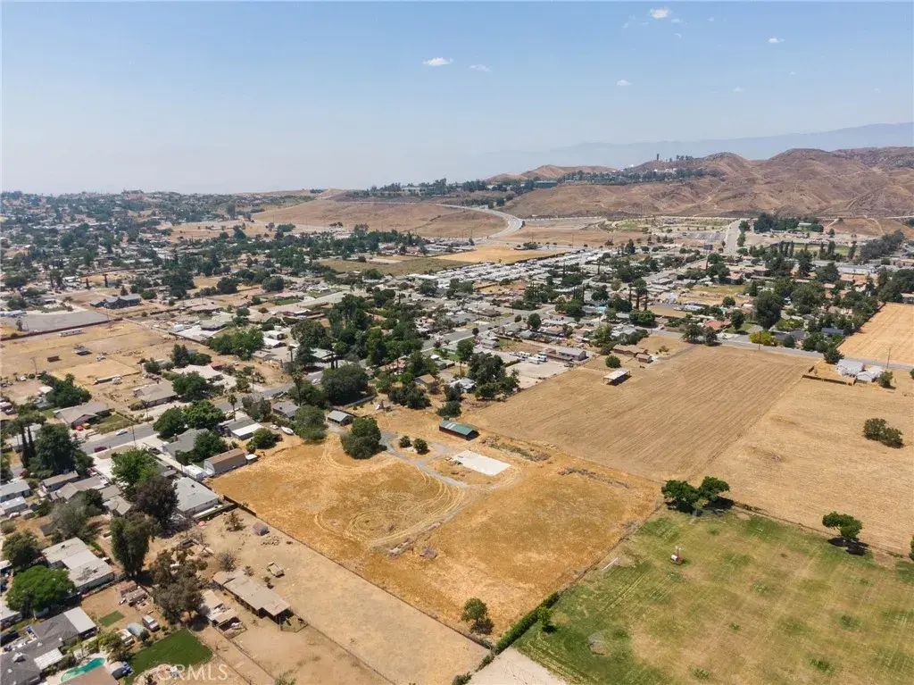 32797 Avenue D, Yucaipa