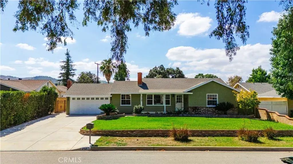 2128 E Larkwood, West Covina