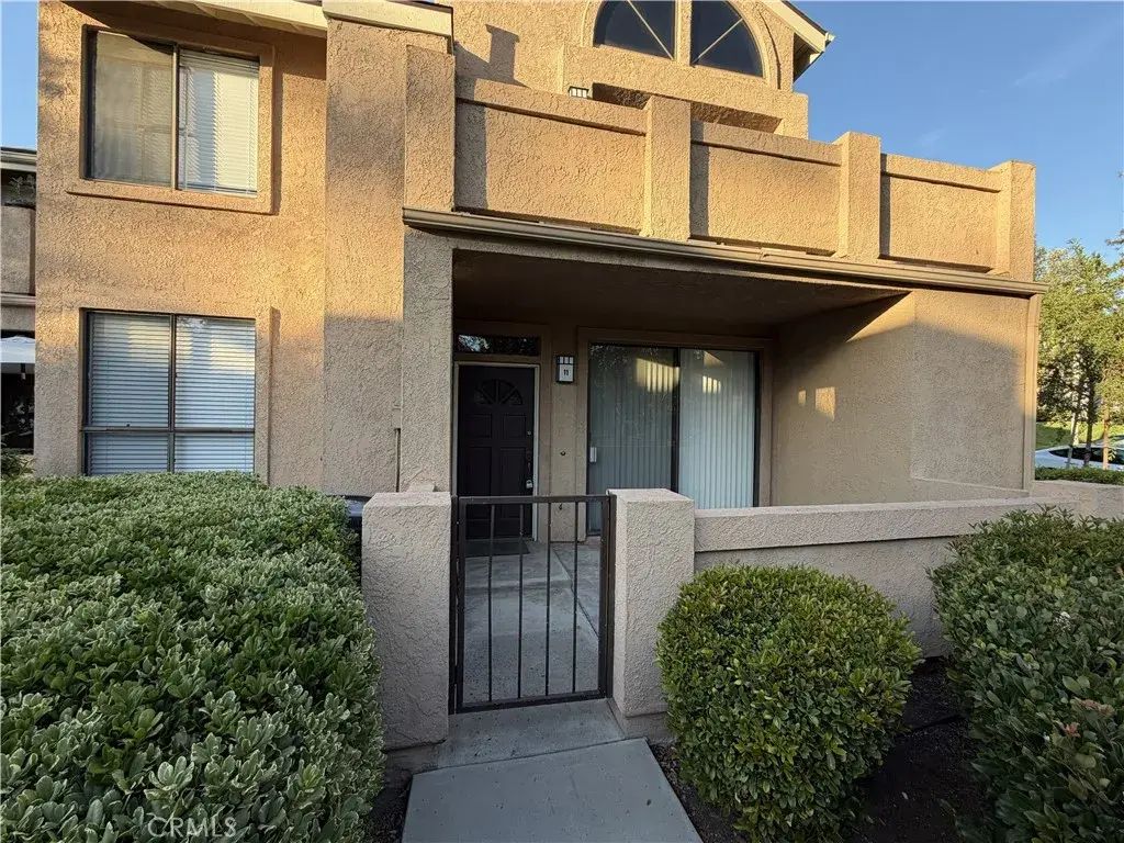 5722 E Stillwater 11, Orange