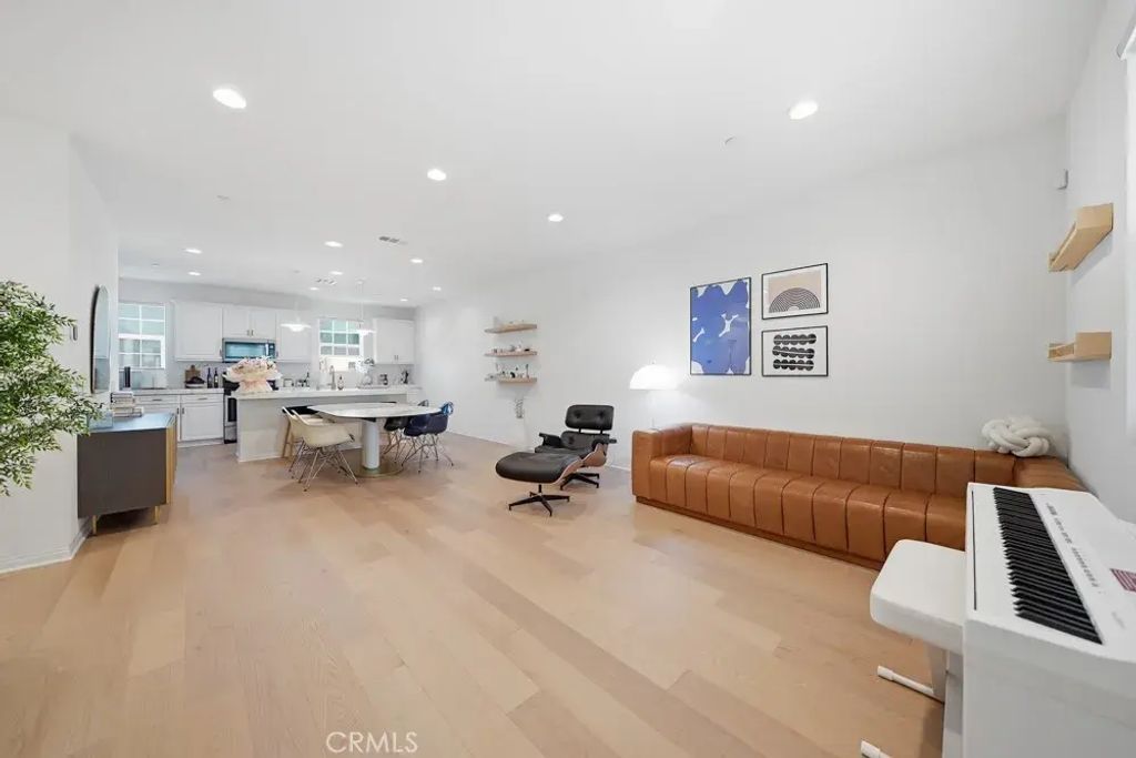 6931 Magnolia, Buena Park