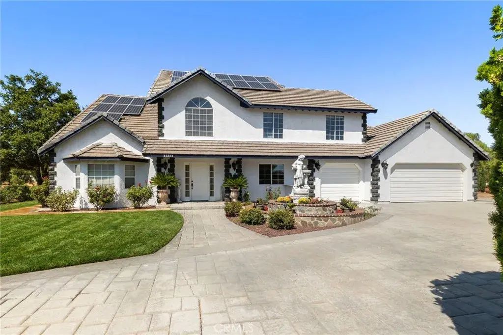 32223 Falcongate Avenue, Acton