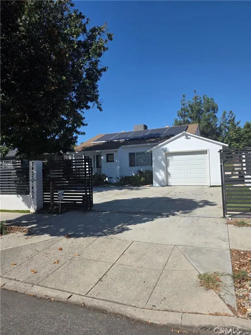 7453 Blewett Avenue, Lake Balboa
