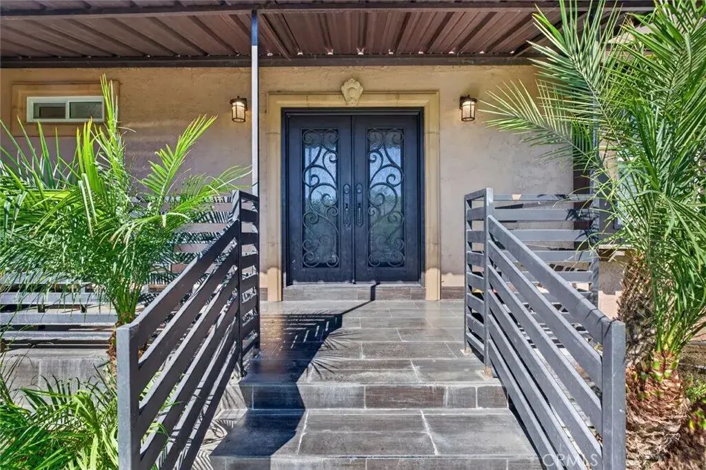 8055 Natick Ave, Panorama City