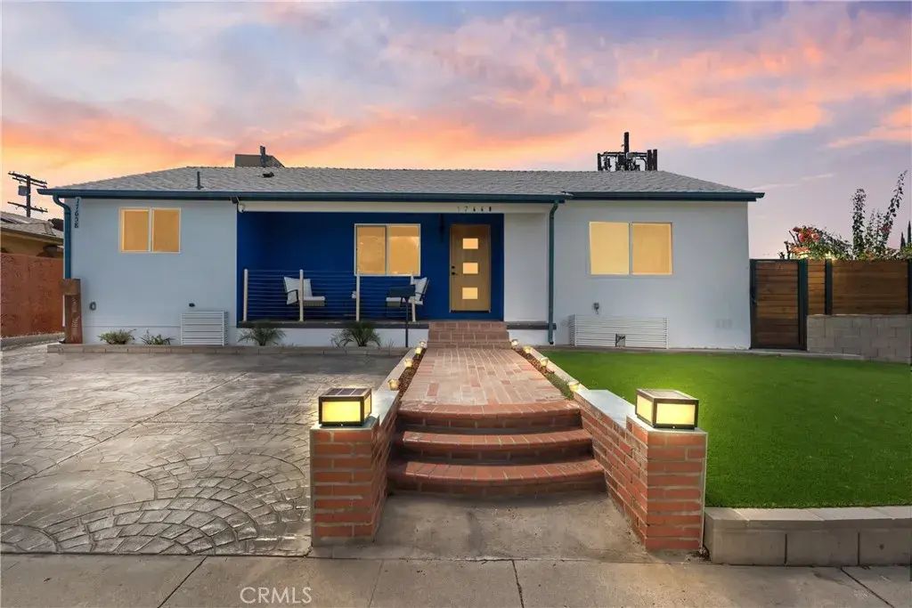 17660 Martha, Los Angeles