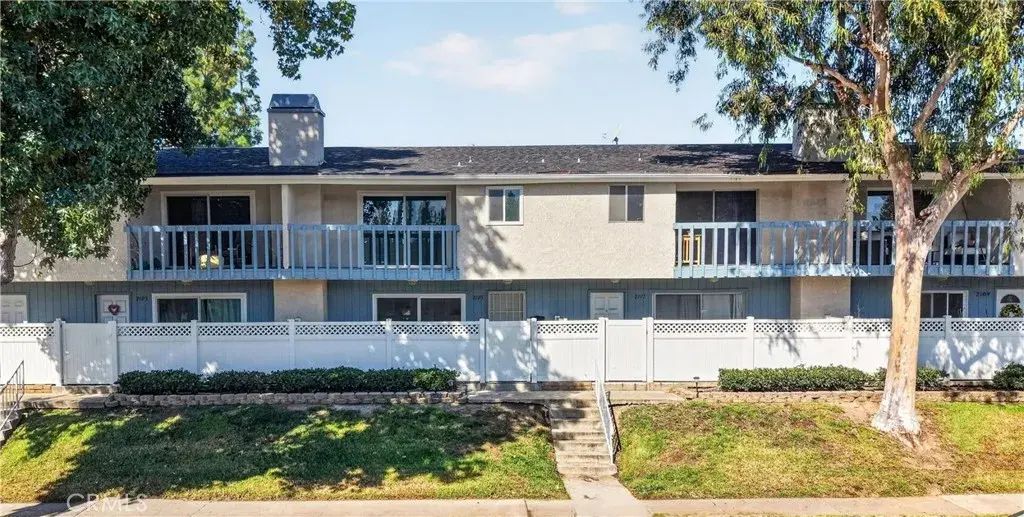 2105 N Derek 3, Fullerton