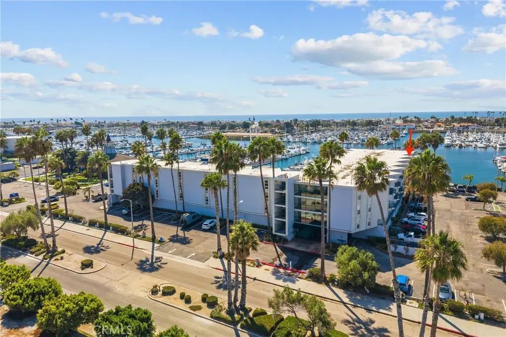 2901 Peninsula Rd. 137, Oxnard