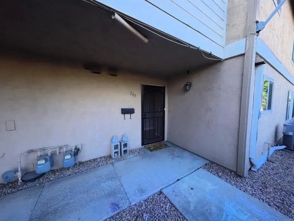 289 Stage Coach Rd, Oceanside