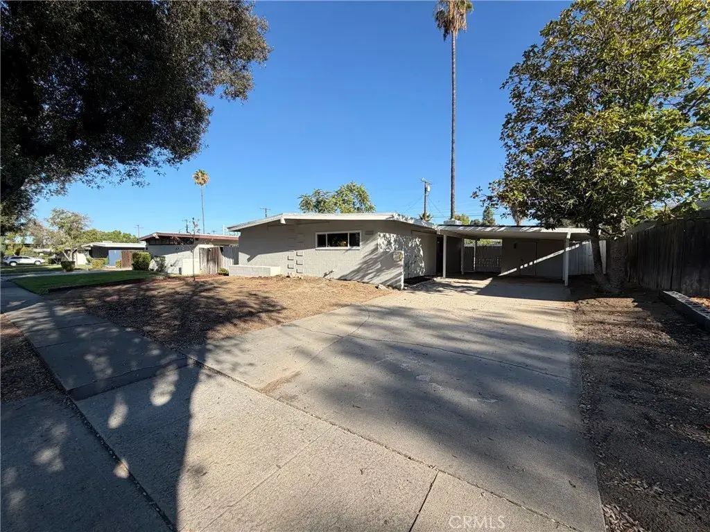1311 Campus, Redlands