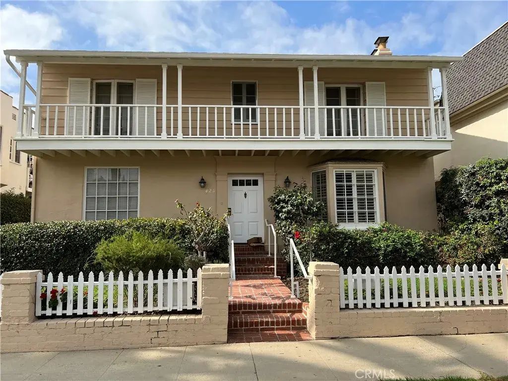 423 S Palm Drive, Beverly Hills