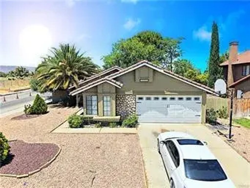 43401 Alep Avenue, Lancaster