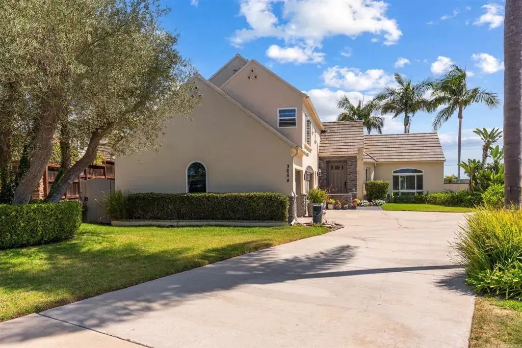 3684 Maria Ln, Carlsbad