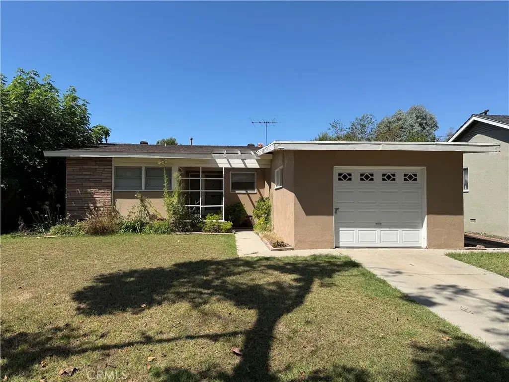 2625 Knoxville, Long Beach