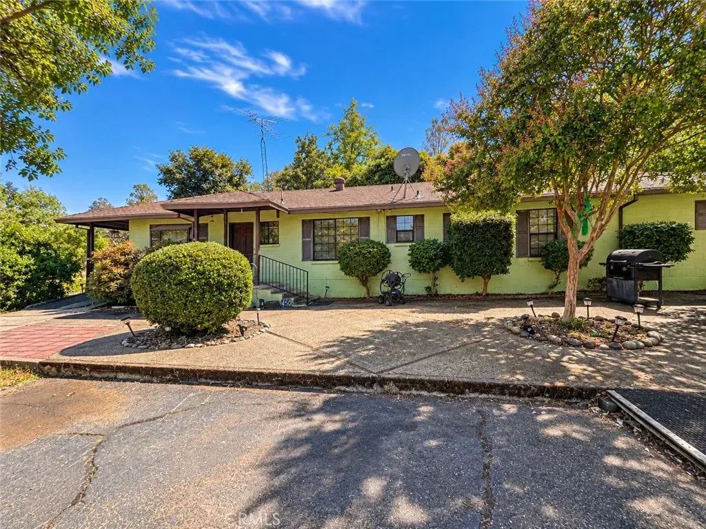 450 Oakvale, Oroville